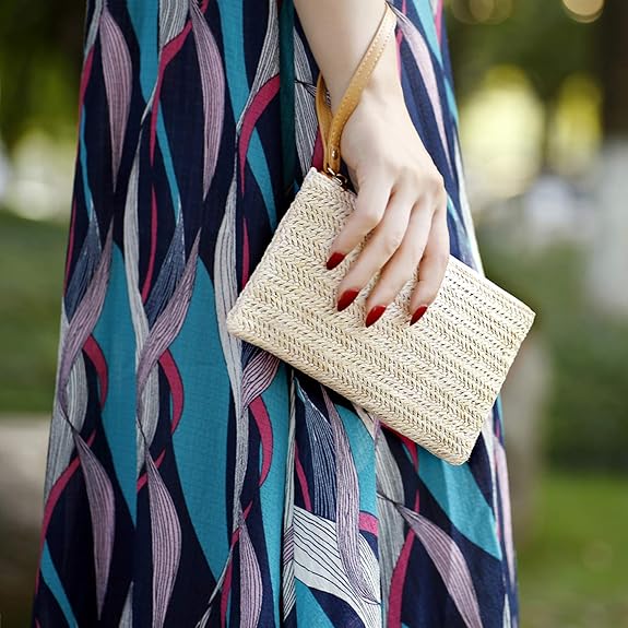 Womens Straw Clutch Bag Bohemian Summer Beach Straw Purse Zipper Wristlet Wallets for Women